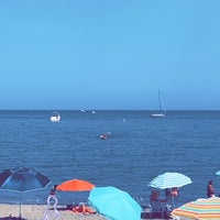 Photo taken at Marriott&amp;#39;s Marbella Beach Resort by Sa.Bugshan on 7/23/2023