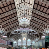 Photo taken at Mercat Central by Diego J. on 8/26/2019