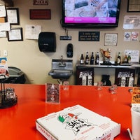 10/26/2018에 Diego J.님이 Sal&amp;#39;s Family Pizza에서 찍은 사진
