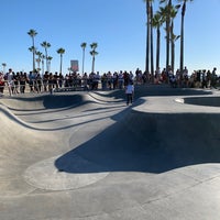 Photo taken at Venice Beach Skate Park by Diego J. on 11/17/2019