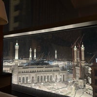 Photo taken at Hilton Suites Makkah by Azzam A. on 5/2/2024