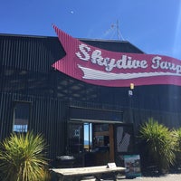 Photo taken at Skydive Taupo by Meishi911 on 12/11/2015