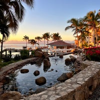 Photo taken at Dreams Los Cabos Suites Golf Resort &amp;amp; Spa by Amy C. on 1/2/2023