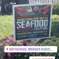 Photo taken at Brotherhood, America&amp;#39;s Oldest Winery by Megan L. on 8/4/2019