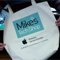 2/15/2013에 Mike&amp;#39;s Tech Shop님이 Mike&amp;#39;s Tech Shop에서 찍은 사진