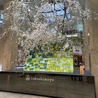 Photo taken at Nihombashi Takashimaya S.C. by 麻倉 on 3/13/2024