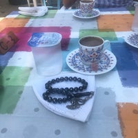 Das Foto wurde bei Deniz Kızı Coffee &amp;amp; Fast Food von Sönmez Ö. am 9/2/2018 aufgenommen