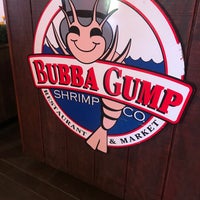 Photo taken at Bubba Gump Shrimp Co. by N on 7/6/2023