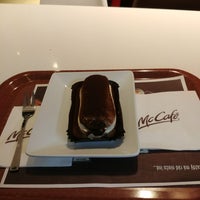 Photo taken at McDonald&amp;#39;s &amp;amp; McCafé by Hameed I. on 6/17/2018