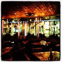 Earls Kitchen Bar Bar In Toronto