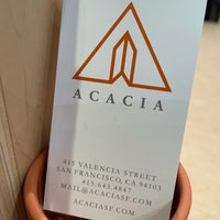 รูปภาพถ่ายที่ Acacia โดย Megan W. เมื่อ 6/20/2021