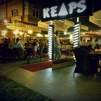 รูปภาพถ่ายที่ Keops Cafe โดย Emre U. เมื่อ 7/27/2014