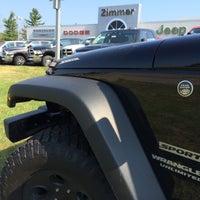 รูปภาพถ่ายที่ Zimmer Chrysler Dodge Jeep Ram โดย Zimmer Chrysler Dodge Jeep Ram เมื่อ 11/25/2015