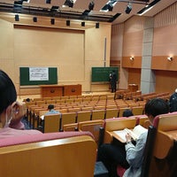 日本大学法学部 10号館 神田三崎町2 12 1