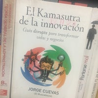Photo taken at Librería Porrúa by Dennise L. on 1/9/2019
