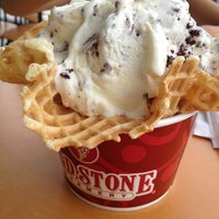 Photo taken at Cold Stone Creamery by Will H. on 5/27/2013