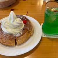 Photo taken at Komeda&amp;#39;s Coffee by つっちょ on 7/27/2023