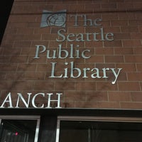 Photo taken at Seattle Public Library by Taku 目. on 12/12/2015