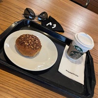 Photo taken at Starbucks by Bngsirius&amp;amp;şiva🍀 Ç. on 8/23/2021