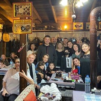 Photo taken at Asmalı Kahvaltı Evi by Kadir H. on 4/9/2022