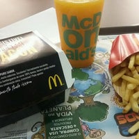 Photo taken at McDonald&amp;#39;s by Adriano F. on 1/20/2017