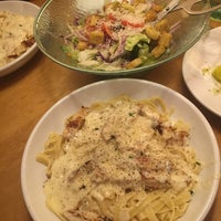 Photo taken at Olive Garden by Merve Nur T. on 10/6/2016