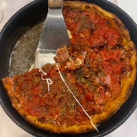 Снимок сделан в Pizano&amp;#39;s Pizza &amp;amp; Pasta пользователем Lee K. 5/12/2024