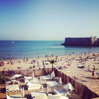 Foto diambil di Praia da Torre oleh Tiago G. pada 7/26/2014