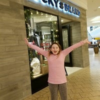 lucky brand short hills