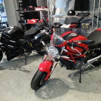 3/5/2013にTD T.がThe Transportation Revolution - European Motorbikes New Orleansで撮った写真