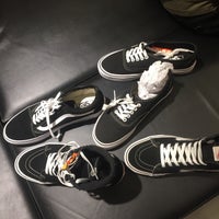 vans ioi mall