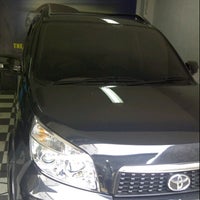 Photo taken at C3 - Car Care Center (Cideng) by VJ_DYLES on 1/7/2013