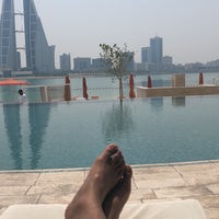 Photo taken at Four Seasons Bahrain Bay Pool by 🐎 on 9/2/2018