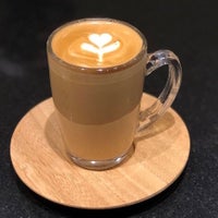 Foto diambil di Craft Espresso oleh Craft Espresso pada 2/6/2018