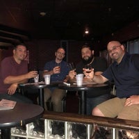 Foto scattata a Peabody&amp;#39;s Restaurant. Bar &amp;amp; Billiards da Curtiss P. il 1/19/2018