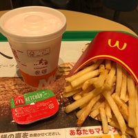 Photo taken at McDonald&amp;#39;s by タカ 南. on 11/22/2021