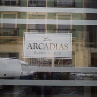 Photo prise au Edificio Arcadias par Grupo P. le2/20/2013