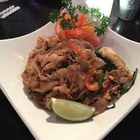 Снимок сделан в Acasia Thai Restaurant пользователем Derek 4/8/2017