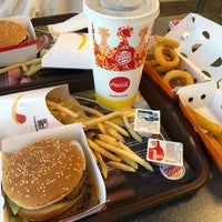 Photo taken at Burger King by Nurgül T. on 6/7/2020