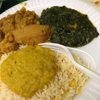 3/9/2014에 April N.님이 Joy Curry &amp;amp; Tandoor Indian Restaurant에서 찍은 사진