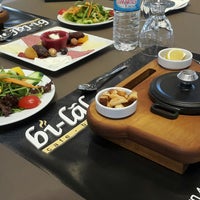 Снимок сделан в Bahçeli Cafe &amp;amp; Restaurant пользователем Enes N. 6/9/2017