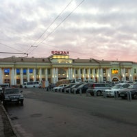 Photo taken at Остановка «Железнодорожный вокзал» by Alena L. on 7/1/2013