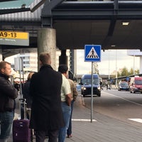 Photo taken at Schiphol Hotel Shuttles by Angeles H. on 10/25/2015