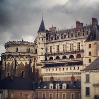 Photo taken at Château d&amp;#39;Amboise by Yaryna Z. on 5/10/2013
