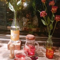 Photo taken at Aoyama Flower Market Tea House by 夢華 on 11/20/2020