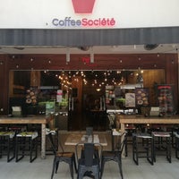 9/2/2018 tarihinde Caelie B.ziyaretçi tarafından CoffeeSociété'de çekilen fotoğraf