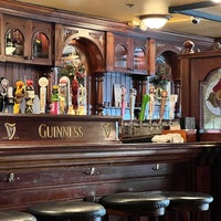 Foto tomada en Quigley&amp;#39;s Irish Pub  por john B. el 11/30/2023