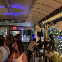 Foto scattata a Methuselah Bar and Lounge da Caitlin C. il 6/18/2022