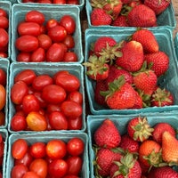 Photo taken at 79th Street Greenmarket by Caitlin C. on 5/22/2022