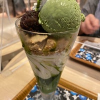 Photo taken at nana&amp;#39;s green tea by Honu F. on 6/26/2022